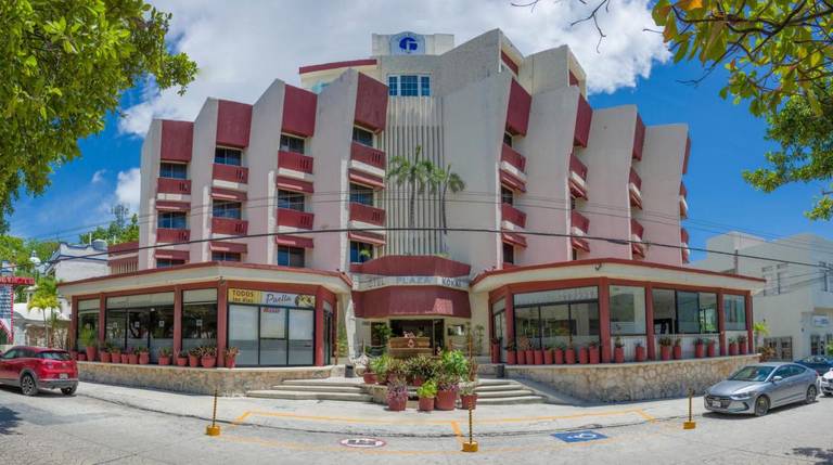 Hotel Plaza Kokai Cancun