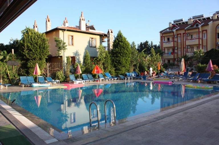 Albatros Apartments