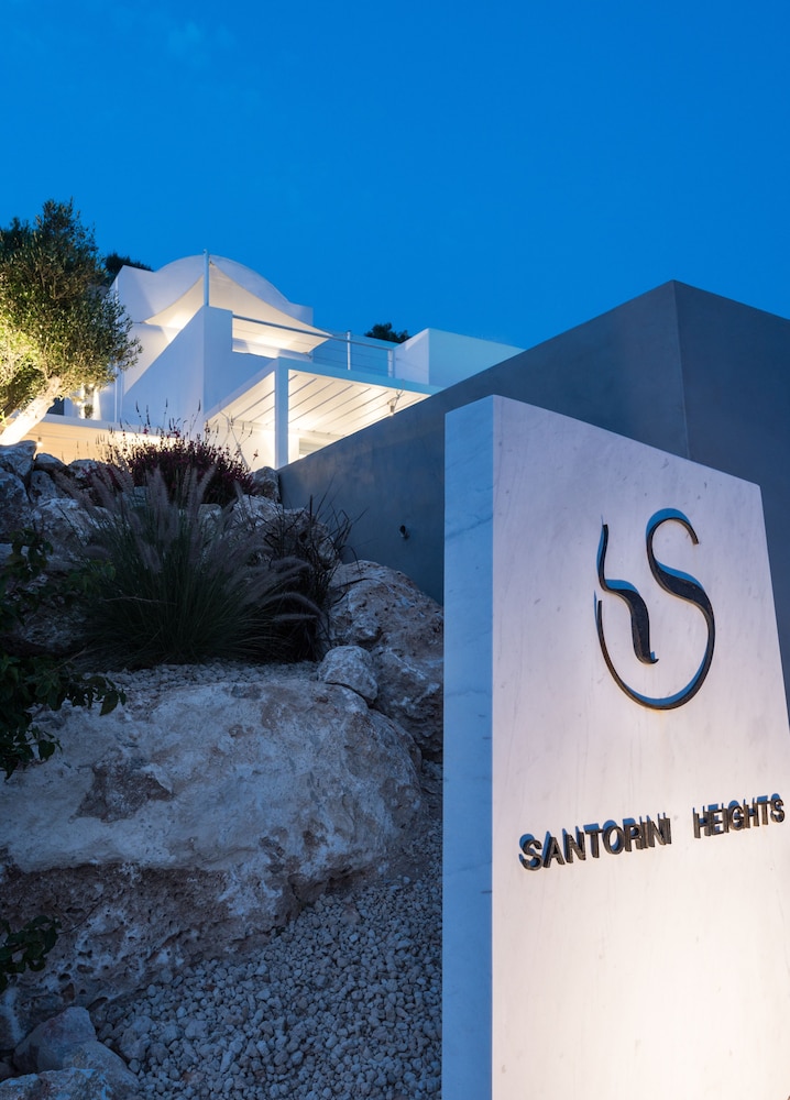 Santorini Heights