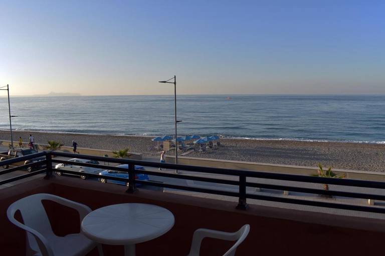 Blue Sky Hotel Apartments