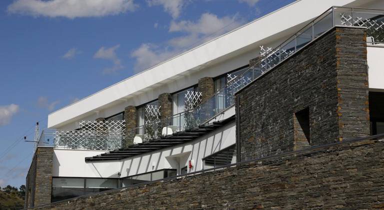 LBV House Hotel