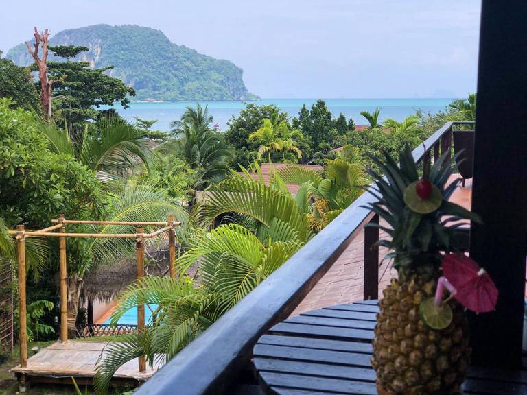 Baan Taranya Resort