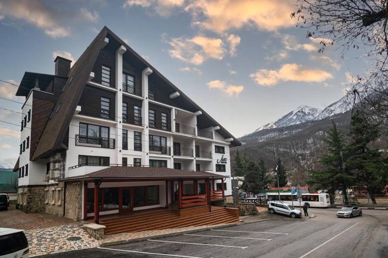 Co-Co Village апарт-отель
