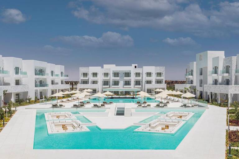 Tanoak Resort
