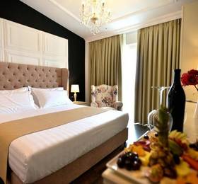 Flower Hotel & Spa в Дуррес