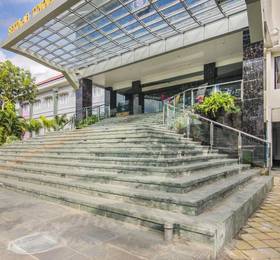 Lombok Vaganza Hotel and Convention в о-ве Ломбок
