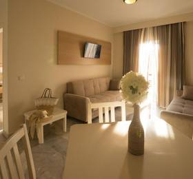 Туры в Golden Bay Suites в Греции