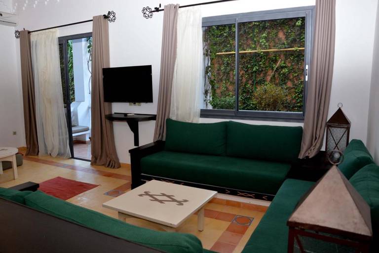 Borjs Hotel Suites & Spa