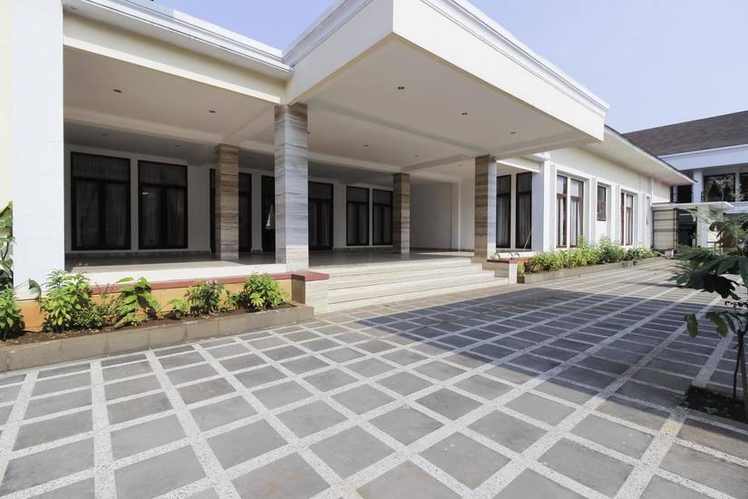 RedDoorz Jagakarsa 2 1* Индонезия, Джакарта