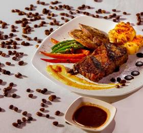 Bali Taman Beach Resort & Spa в Ловиной