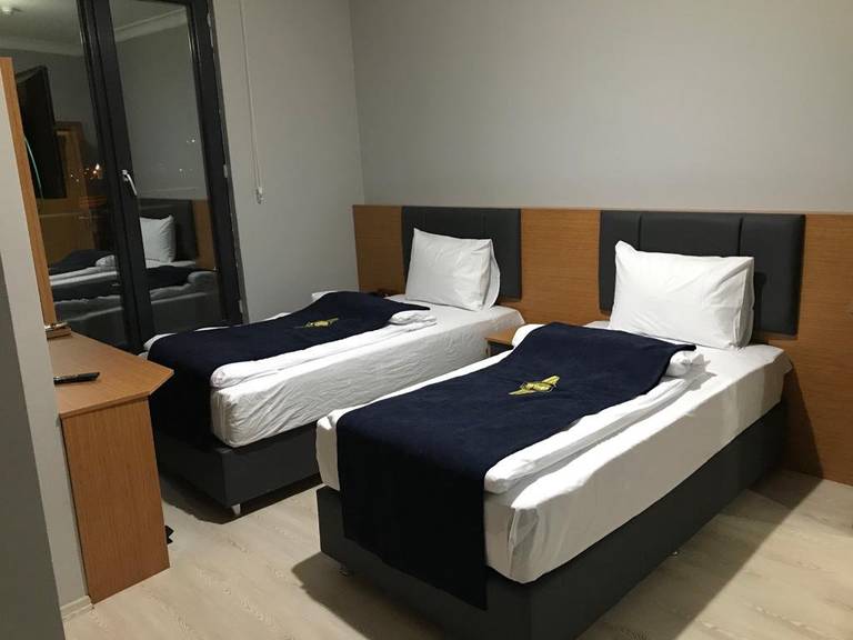 Alemdaroglu Airport Hotel