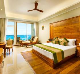 Araliya Beach Resort & Spa в Унаватуне