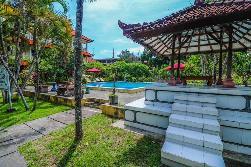 Nan Berlian Inn 3* Индонезия, Кута