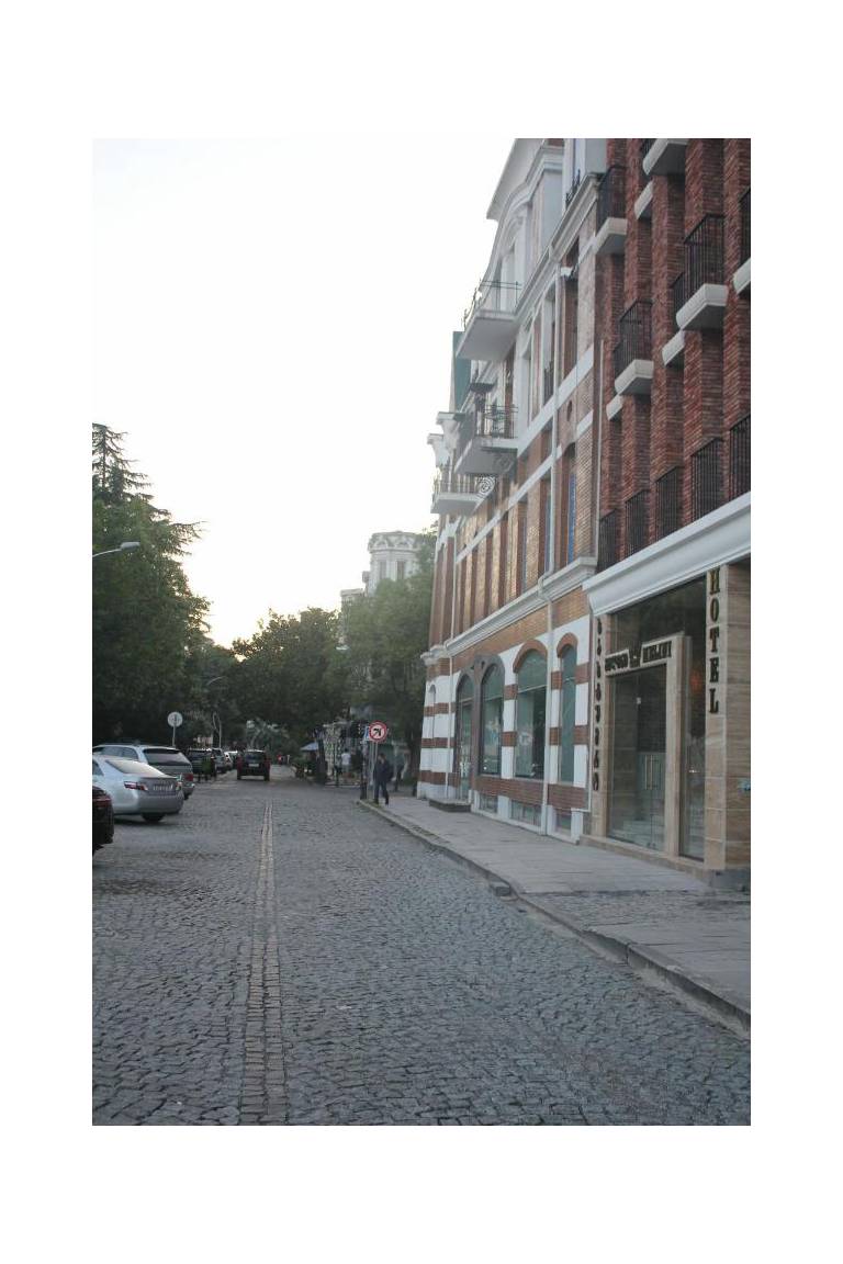 MELINI Boutique Hotel