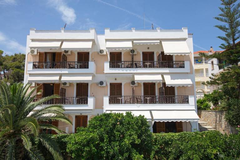 Gorgona Hotel