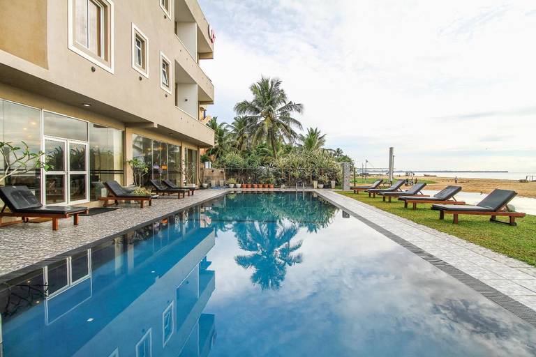 Capital O 311 Grace Beach Resort, Negombo