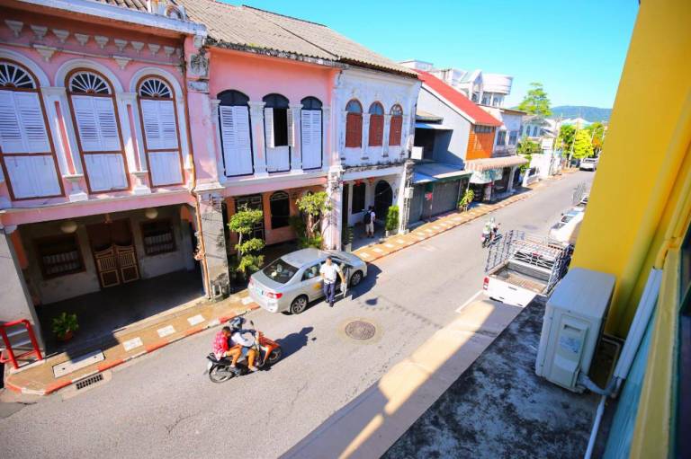 Bed Hostel Phuket Town