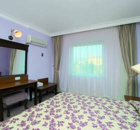 Royal Garden Suite Hotel в Стамбуле