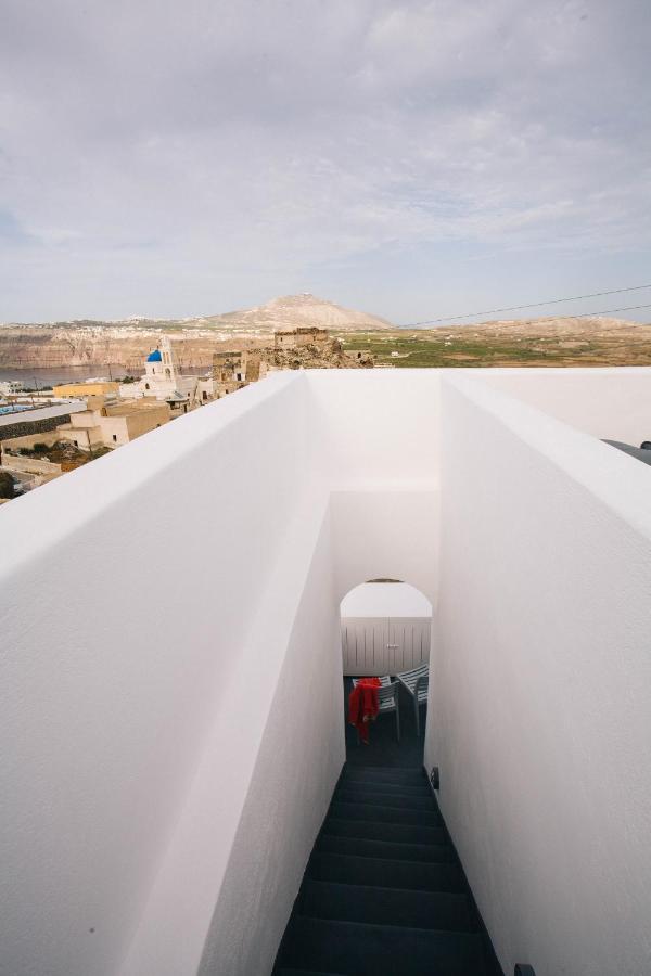 Akrotiri Cycladic Suites