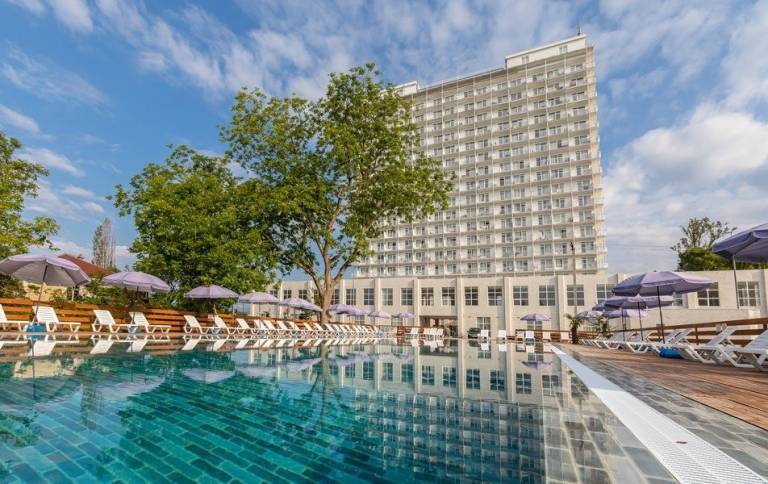 Гранд Отель Россия