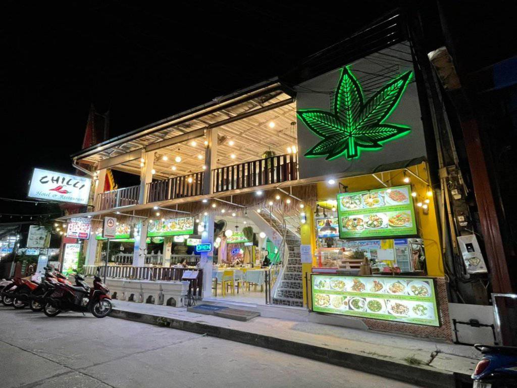 Chilli Hotel & Restaurant