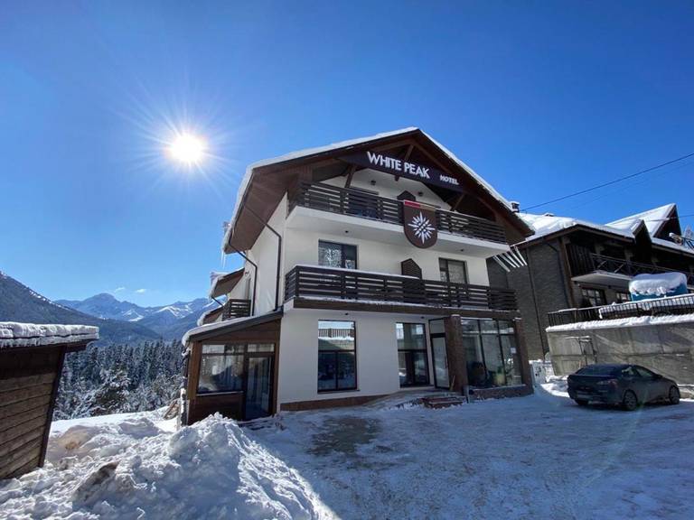 White Peak Hotel (Белый Пик)