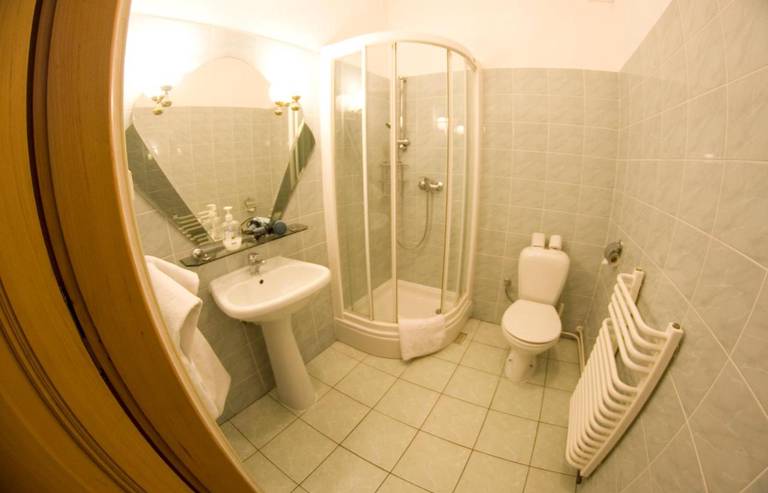 Swan - Old Town Guest House