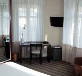 Туры в Hotel Alcyon в Франции