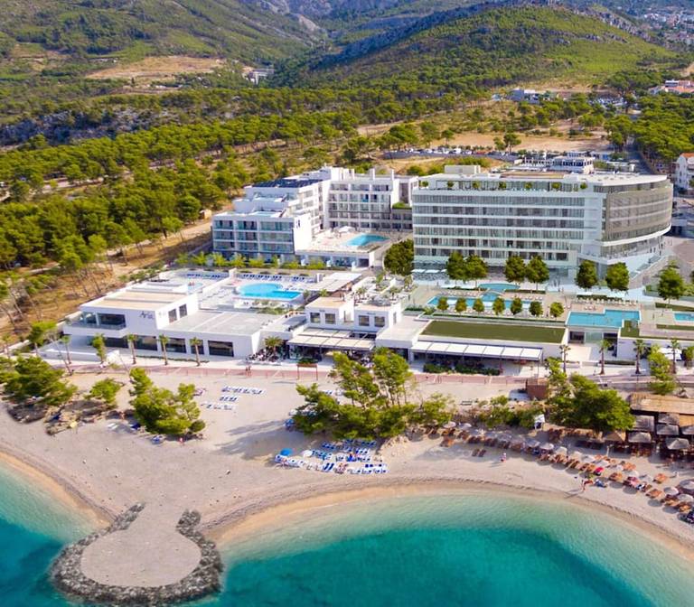 Aminess Khalani Beach Hotel