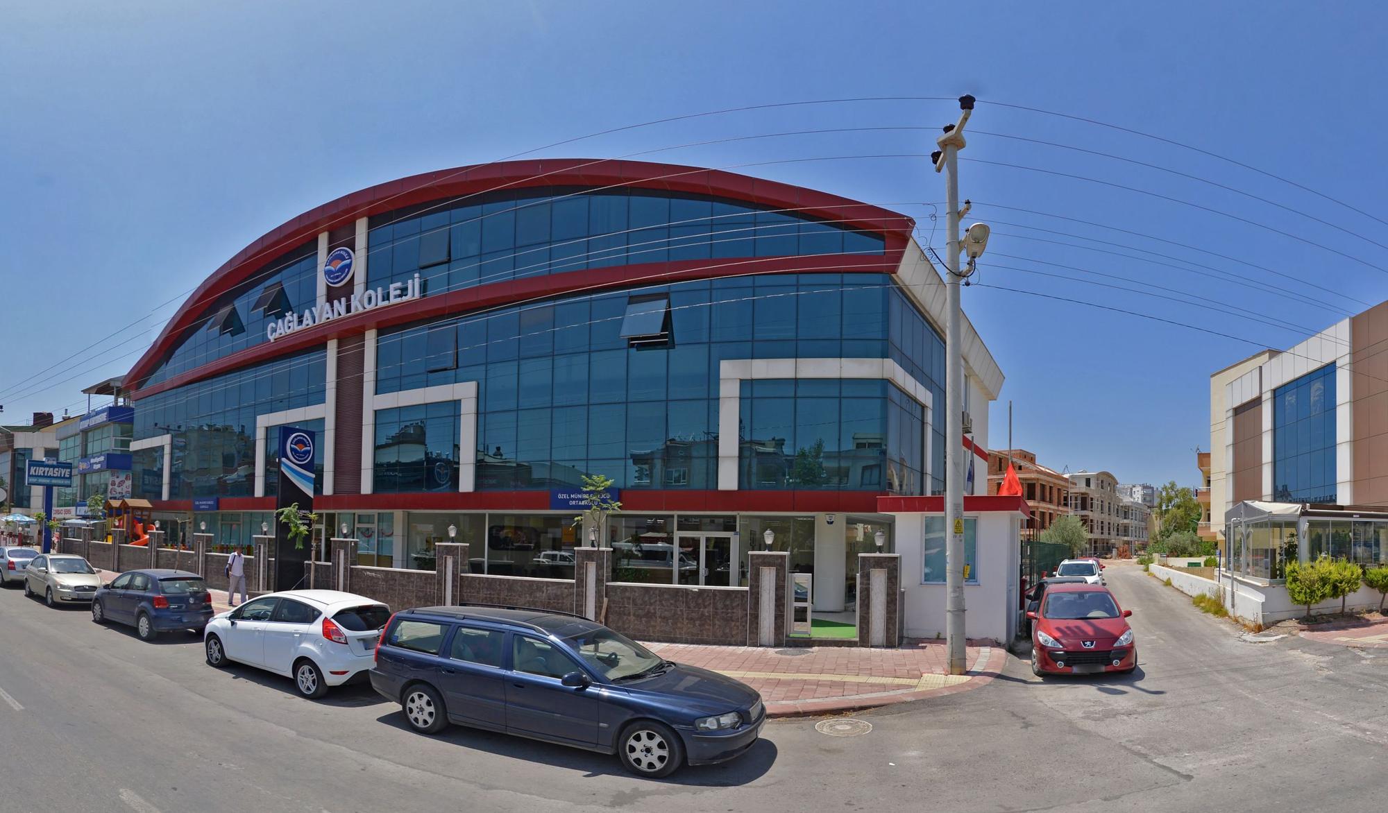 Grand Niki Hotel & Spa