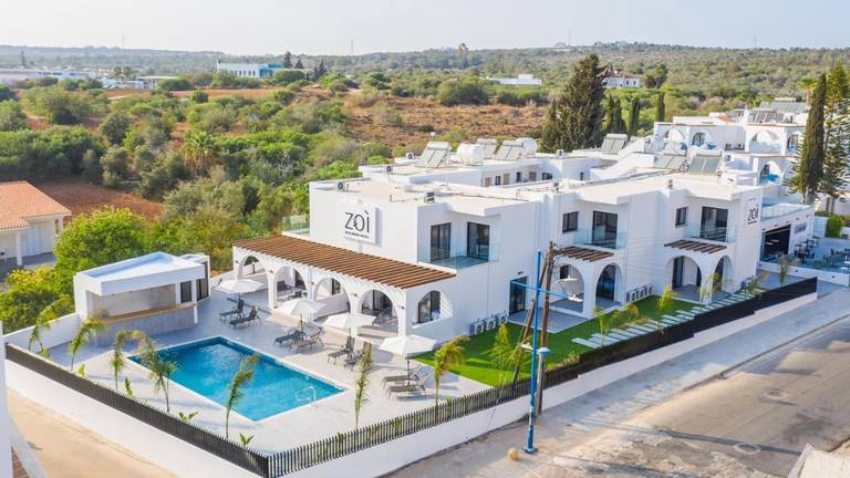 Hotel ZOI