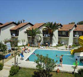 Nil Beach Club в Кушадасах