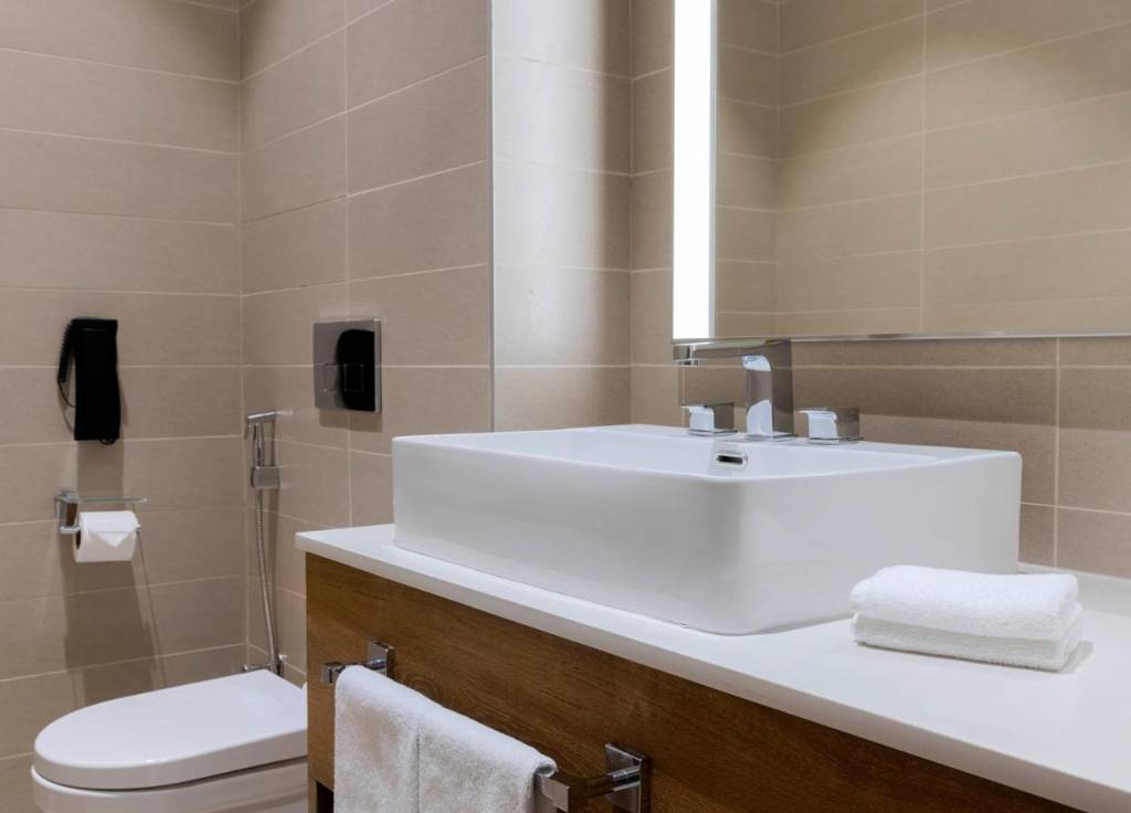 Element Al Mina, Dubai