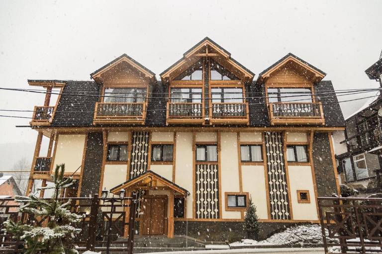 Wood House & SPA