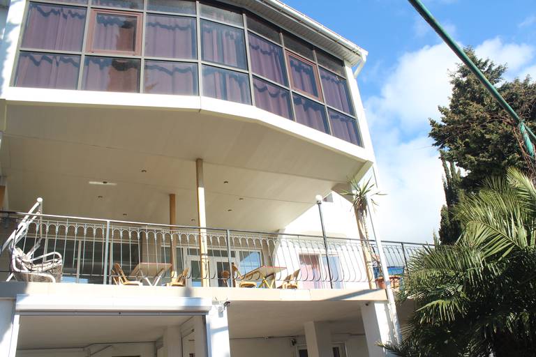 Guest house "Lavanda"