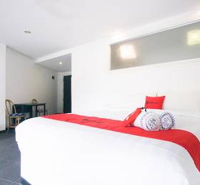 RedDoorz Premium near Senggigi Beach в Сенггиги