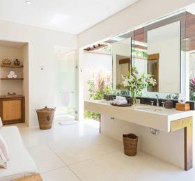 Villa Simona Oasis - an elite haven в Умаласе