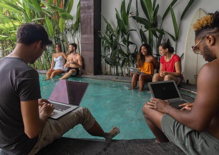 Draper Startup House For Entrepreneurs