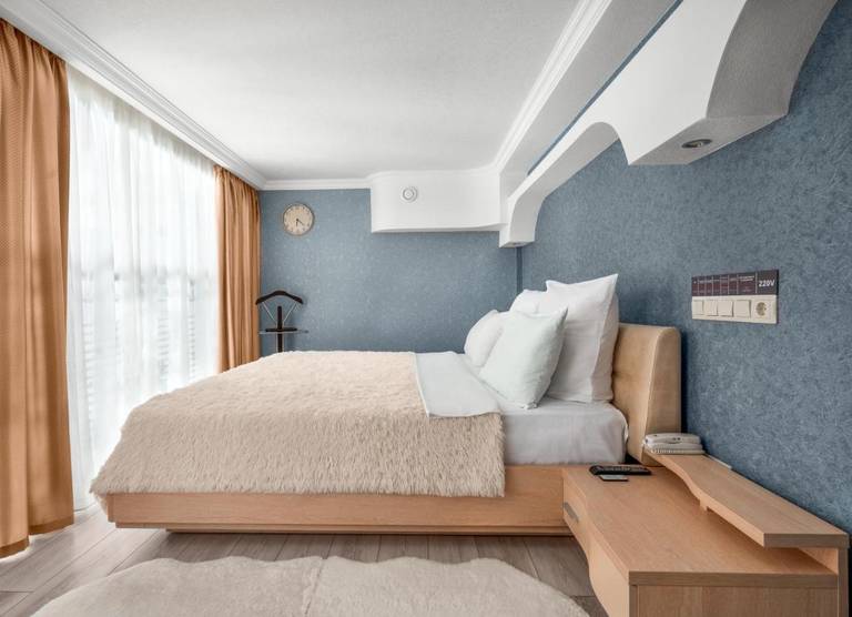 Tesoro Hotel