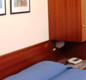 Hotel Giulio Cesare в Милане