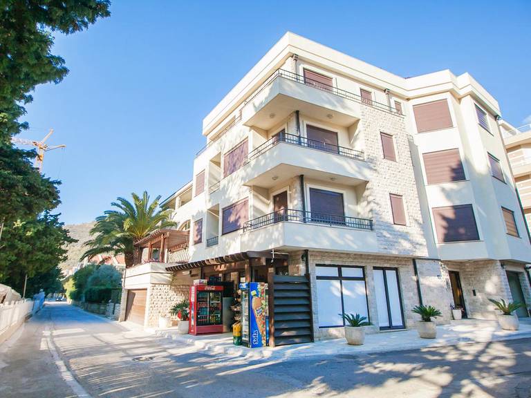 Azur Villa Apartament