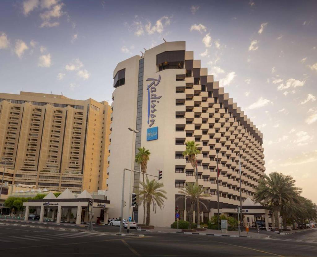Radisson Blu Hotel Dubai Deira Creek 5*