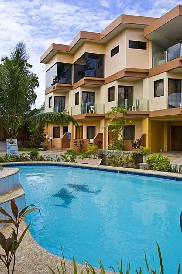 Lost Horizon Beach Resort Dive