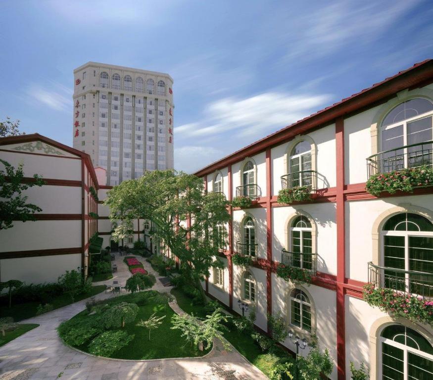 Beijing Dongfang Hotel