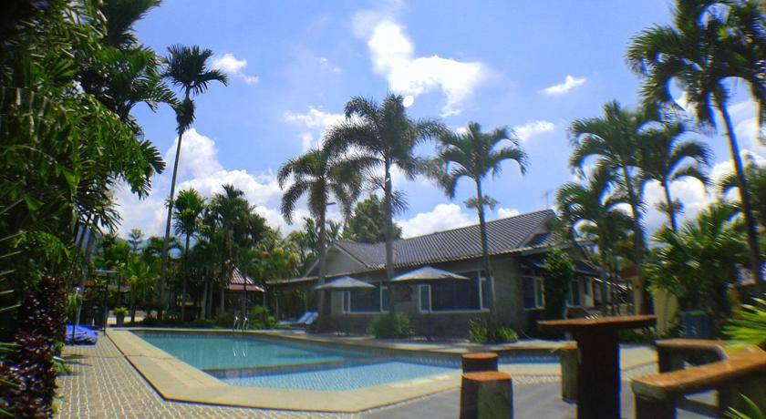 Aries Biru Hotel Villa 2* Индонезия, Бандунг