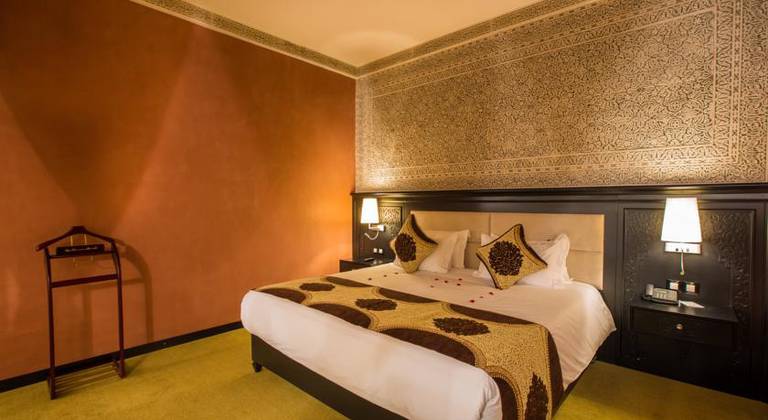 Hotel Riad Ennakhil SPA