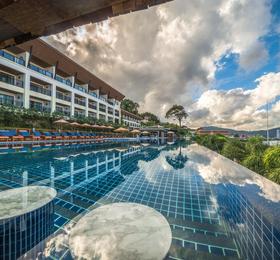 Andamantra Resort & Villa Phuket в Пхукете