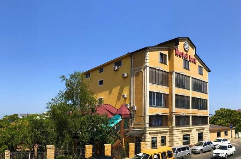 Hotel Lux (Люкс)