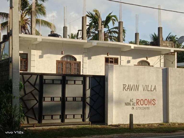 Ravinvilla