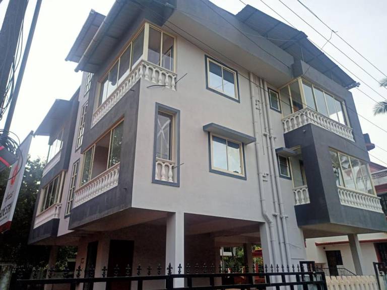 Apricus Home Stay